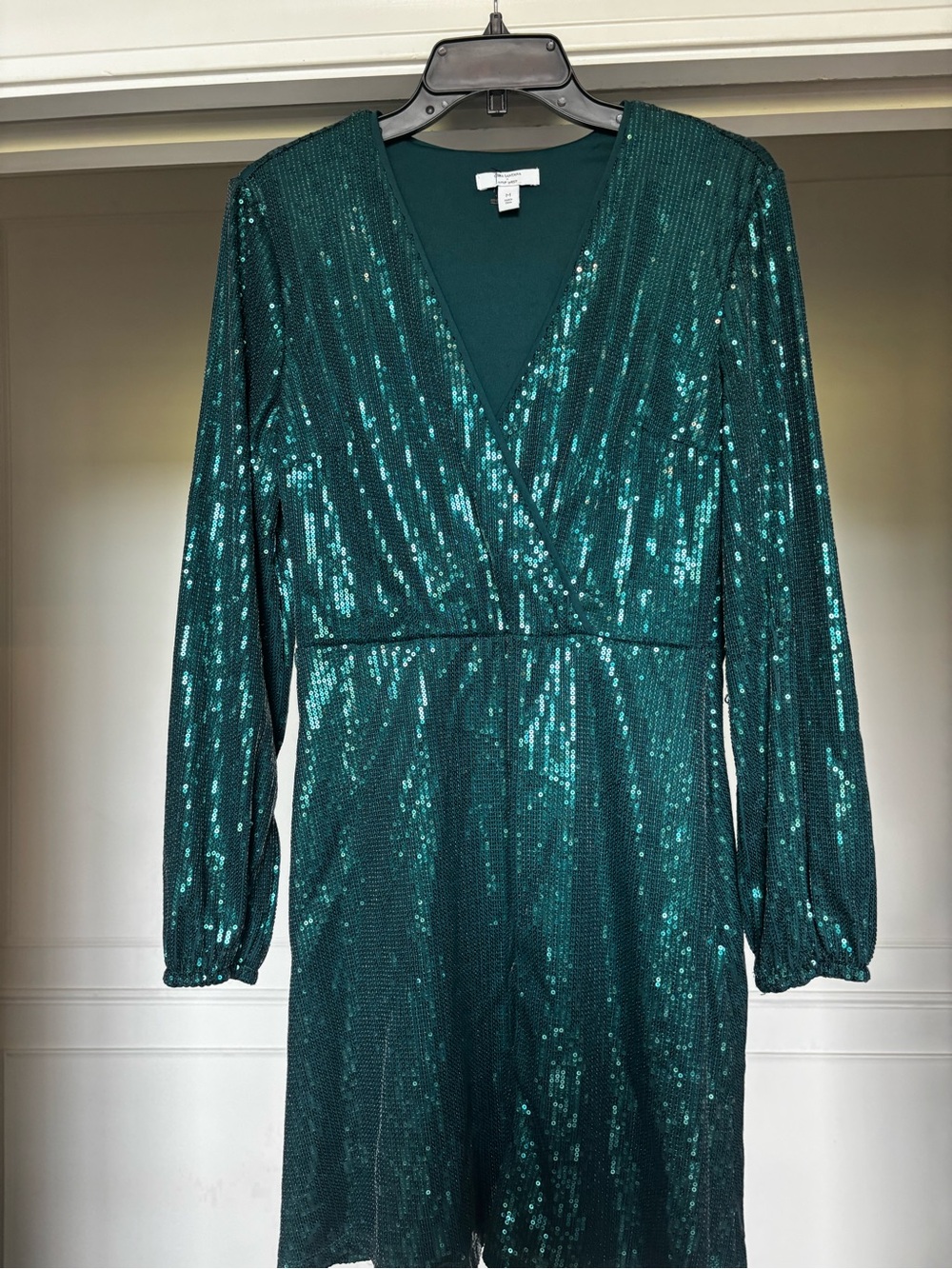 Nine West Emerald Sequin Long Sleeve Wrap Dress